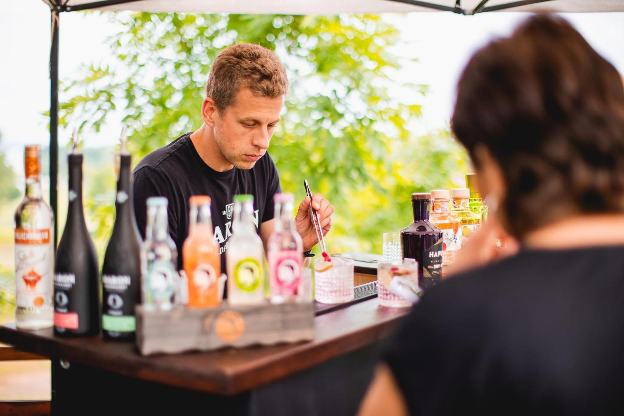 Hotel Rozkos Česká Skalice Bagian luar foto